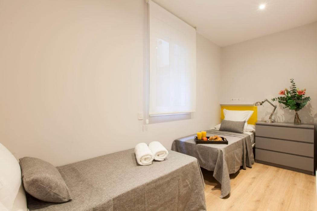Beautiful 4Bd 4Ba Apartment In Eixample District Barcelona Exterior foto