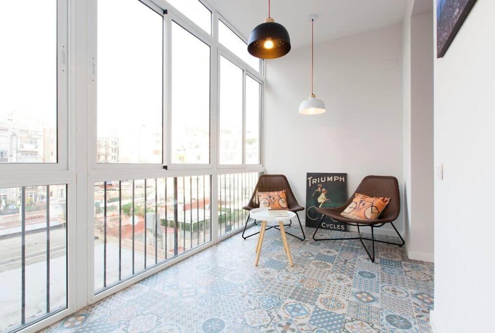 Beautiful 4Bd 4Ba Apartment In Eixample District Barcelona Exterior foto